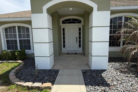 Villa ou maison à vendre à Umatilla, Floride: 3 chambres, 190.17 m2 № 2098102 - photo 9