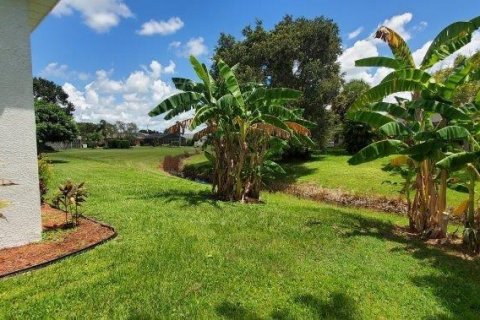 House in Punta Gorda, Florida 3 bedrooms, 205.69 sq.m. № 1684837 - photo 27