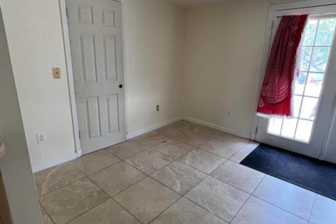 House in Lake Worth, Florida 2 bedrooms, 92.25 sq.m. № 2378839 - photo 8