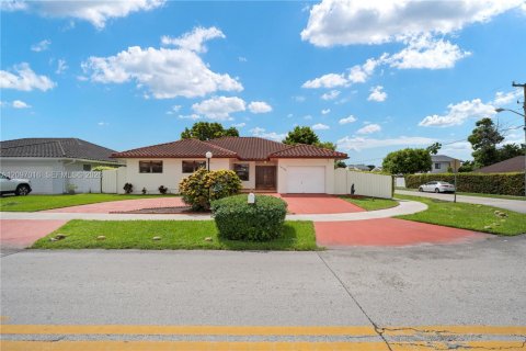 Купить виллу или дом в Майами, Флорида 3 спальни, 185.99м2, № 2389706 - фото 3
