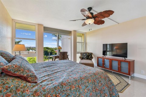 Copropriété à louer à South Pasadena, Floride: 2 chambres, 120.77 m2 № 2273157 - photo 24