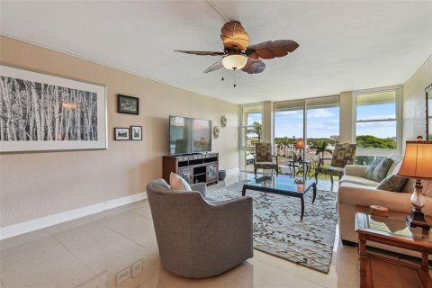 Copropriété à louer à South Pasadena, Floride: 2 chambres, 120.77 m2 № 2273157 - photo 15