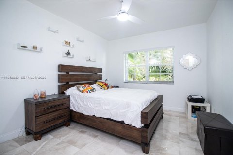 Copropriété à louer à Aventura, Floride: 2 chambres, 110.65 m2 № 1999452 - photo 13