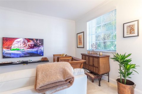 Copropriété à louer à Aventura, Floride: 2 chambres, 110.65 m2 № 1999452 - photo 4