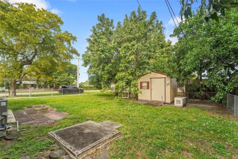 Купить виллу или дом в Холливуд, Флорида 3 спальни, 101.45м2, № 2023542 - фото 28