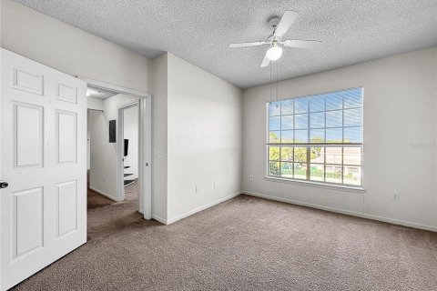 Condo in Orlando, Florida, 2 bedrooms  № 1918734 - photo 23