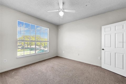 Condo in Orlando, Florida, 2 bedrooms  № 1918734 - photo 19