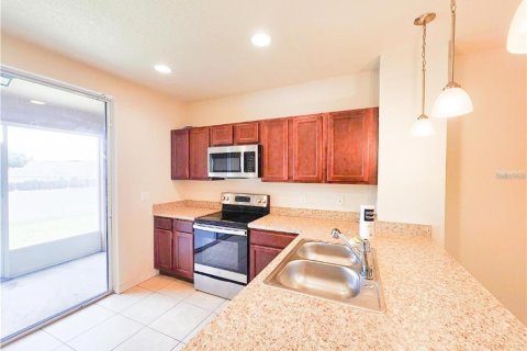 Adosado en alquiler en Davenport, Florida, 2 dormitorios, 99.96 m2 № 1843436 - foto 3