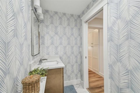 Casa en venta en Tampa, Florida, 5 dormitorios, 269.14 m2 № 1822407 - foto 21