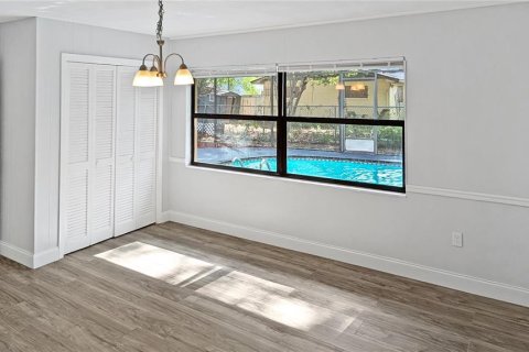 Casa en venta en Orlando, Florida, 4 dormitorios, 188.31 m2 № 1795670 - foto 15