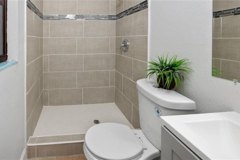 Casa en venta en Orlando, Florida, 4 dormitorios, 188.31 m2 № 1795670 - foto 14