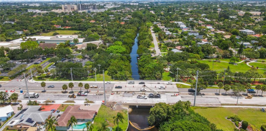 Villa ou maison à Boca Raton, Floride 5 chambres, 324.69 m2 № 1182695