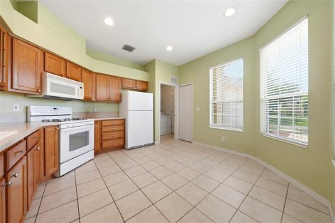 House in Tavares, Florida 3 bedrooms, 138.33 sq.m. № 2092936 - photo 7