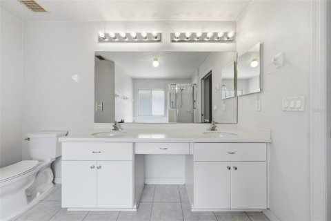 House in Tavares, Florida 3 bedrooms, 138.33 sq.m. № 2092936 - photo 26