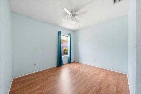 House in Tavares, Florida 3 bedrooms, 138.33 sq.m. № 2092936 - photo 27