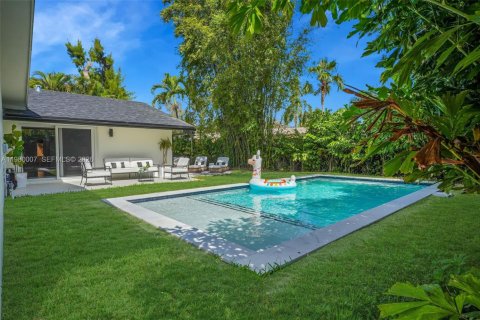 Casa en venta en Wilton Manors, Florida, 4 dormitorios, 208.1 m2 № 2049673 - foto 5