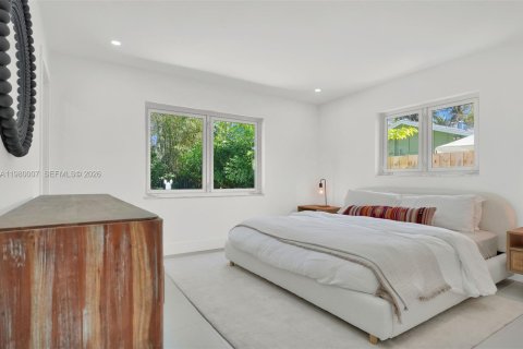 Casa en venta en Wilton Manors, Florida, 4 dormitorios, 208.1 m2 № 2049673 - foto 14