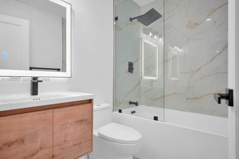 Casa en venta en Wilton Manors, Florida, 4 dormitorios, 208.1 m2 № 2049673 - foto 19