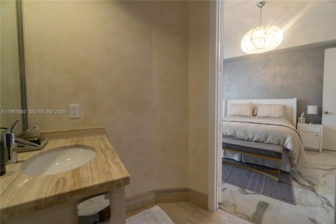 Condo in Sunny Isles Beach, Florida, 3 bedrooms  № 2090351 - photo 26
