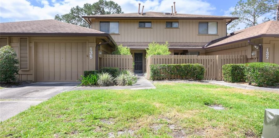 Adosado en Lake Mary, Florida 2 dormitorios, 143.44 m2 № 1658601