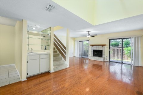 Adosado en venta en Lake Mary, Florida, 2 dormitorios, 143.44 m2 № 1658601 - foto 16