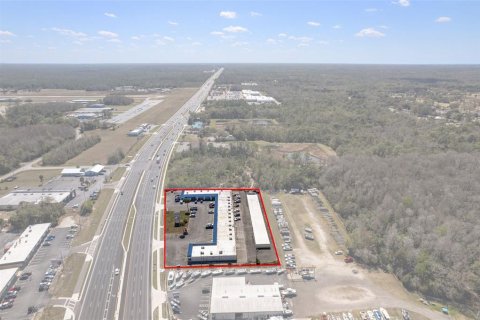 Immobilier commercial à louer à Crystal River, Floride: 148.64 m2 № 2102136 - photo 8