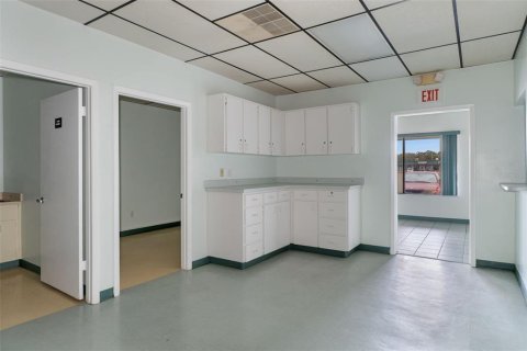Immobilier commercial à louer à Crystal River, Floride: 148.64 m2 № 2102136 - photo 26