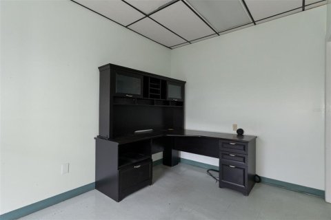 Immobilier commercial à louer à Crystal River, Floride: 148.64 m2 № 2102136 - photo 14