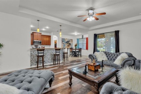 House in Lakeland, Florida 3 bedrooms, 228.08 sq.m. № 1879157 - photo 7