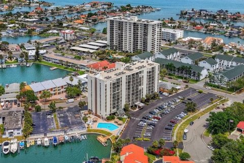 Condo in Clearwater, Florida, 1 bedroom  № 2095283 - photo 4