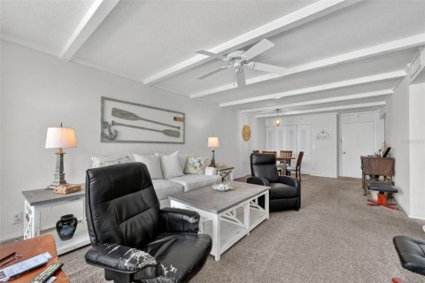 Condo in Clearwater, Florida, 1 bedroom  № 2095283 - photo 19