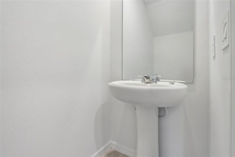 Снять в аренду таунхаус в Клермон, Флорида 3 комнаты, 137.96м2, № 1798382 - фото 14