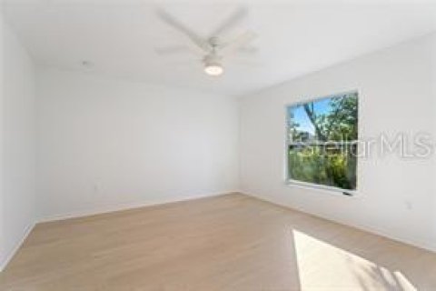 House in Haines City, Florida 3 bedrooms, 122.82 sq.m. № 1913415 - photo 15