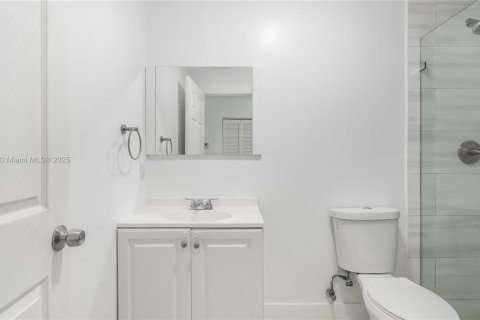 Casa en venta en Miami, Florida, 4 dormitorios, 139.35 m2 № 1471299 - foto 26