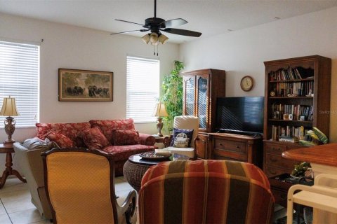 Touwnhouse à vendre à Sanford, Floride: 3 chambres, 177.81 m2 № 2413531 - photo 13