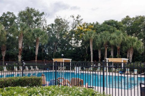 Touwnhouse à vendre à Sanford, Floride: 3 chambres, 177.81 m2 № 2413531 - photo 4