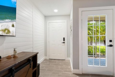 Condo in Bradenton, Florida, 2 bedrooms  № 1828119 - photo 4