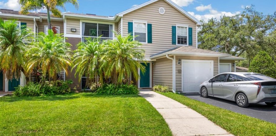 Condo in Bradenton, Florida, 2 bedrooms  № 1828119