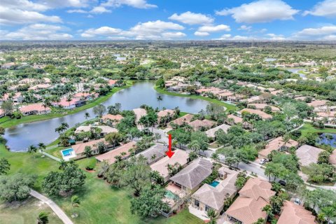 Casa en venta en Weston, Florida, 3 dormitorios, 246.38 m2 № 2075983 - foto 4