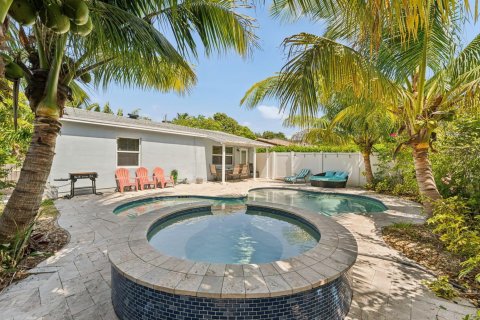 Villa ou maison à Fort Lauderdale, Floride 3 chambres, 125.14 m2 № 2433903