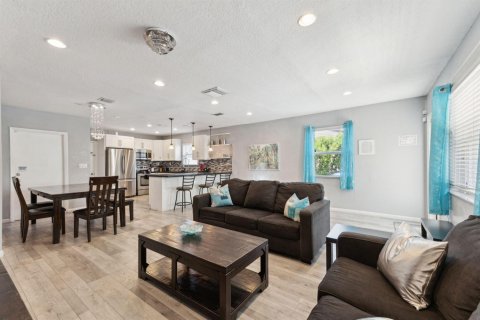 Villa ou maison à vendre à Fort Lauderdale, Floride: 3 chambres, 125.14 m2 № 2433903 - photo 5