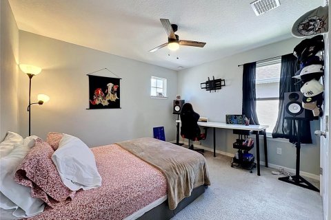 House in Davenport, Florida 3 bedrooms, 177.91 sq.m. № 2104656 - photo 21
