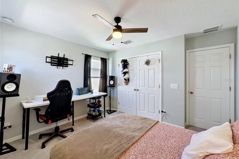House in Davenport, Florida 3 bedrooms, 177.91 sq.m. № 2104656 - photo 23