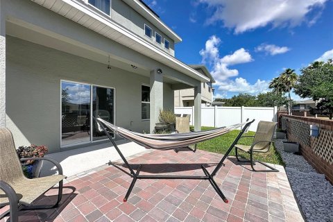 House in Davenport, Florida 3 bedrooms, 177.91 sq.m. № 2104656 - photo 16