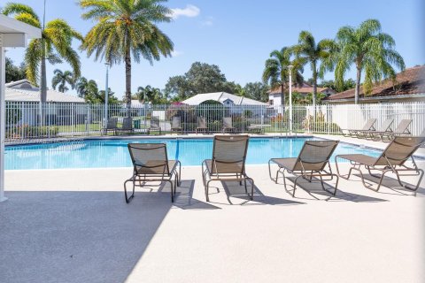 House in Davie, Florida 3 bedrooms, 143.63 sq.m. № 1850361 - photo 21