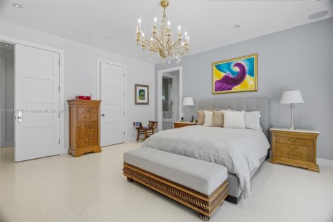House in Pinecrest, Florida 5 bedrooms, 323.95 sq.m. № 1945429 - photo 25