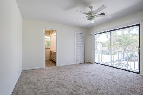 Townhouse in Vero Beach, Florida 2 bedrooms, 115.57 sq.m. № 2188401 - photo 18