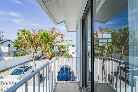 Townhouse in Vero Beach, Florida 2 bedrooms, 115.57 sq.m. № 2188401 - photo 24