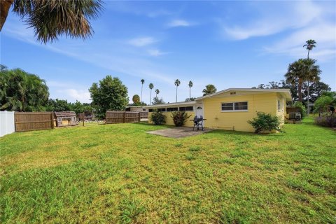 House in Saint Petersburg, Florida 2 bedrooms, 89.19 sq.m. № 2394457 - photo 19