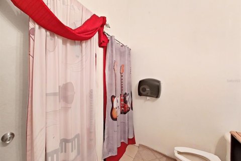 Immobilier commercial à vendre à Tampa, Floride: 159.79 m2 № 2209574 - photo 28